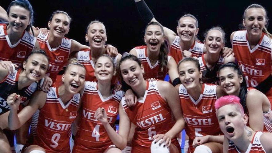 A Milli Kadın Voleybol Takımı'nın VNL final kadrosu açıklandı