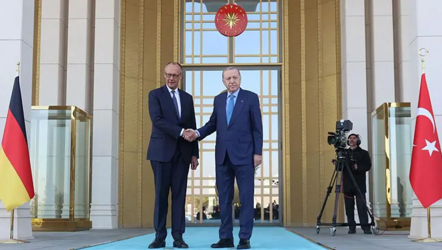NATO Ankara Zirvesi'ne Merz'den mesaj: Güç ve birlik vurgusu