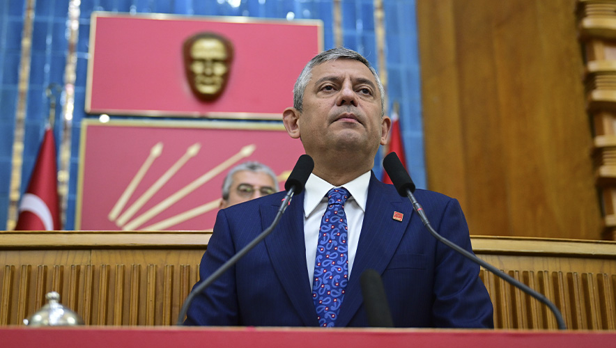 Özgür Özel CHP'ye veda etti: Yeni parti kararını açıkladı