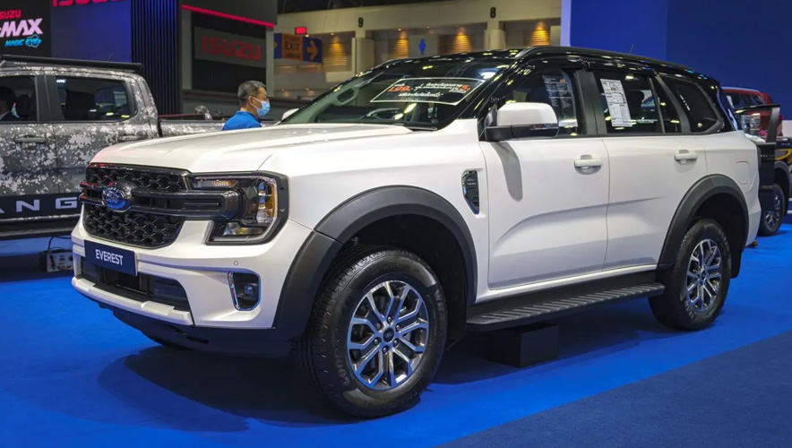 Ford beklentileri aştı, yıl sonu kâr tahminini yükseltti