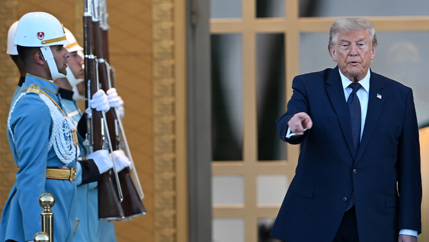 Trump İran ile müzakereyi bitirdi, petrol sert yükseldi