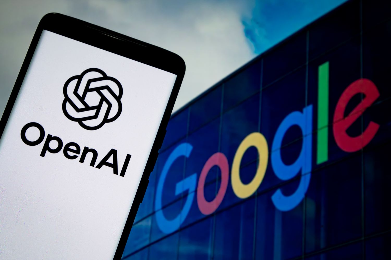 FT: OpenAI ve Google, kara listedeki Çinli şirketlere yapay zekâ hizmeti sağladı