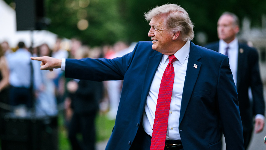 Donald Trump, petrol fiyatlarındaki yükseliş için İran’ı hedef aldı