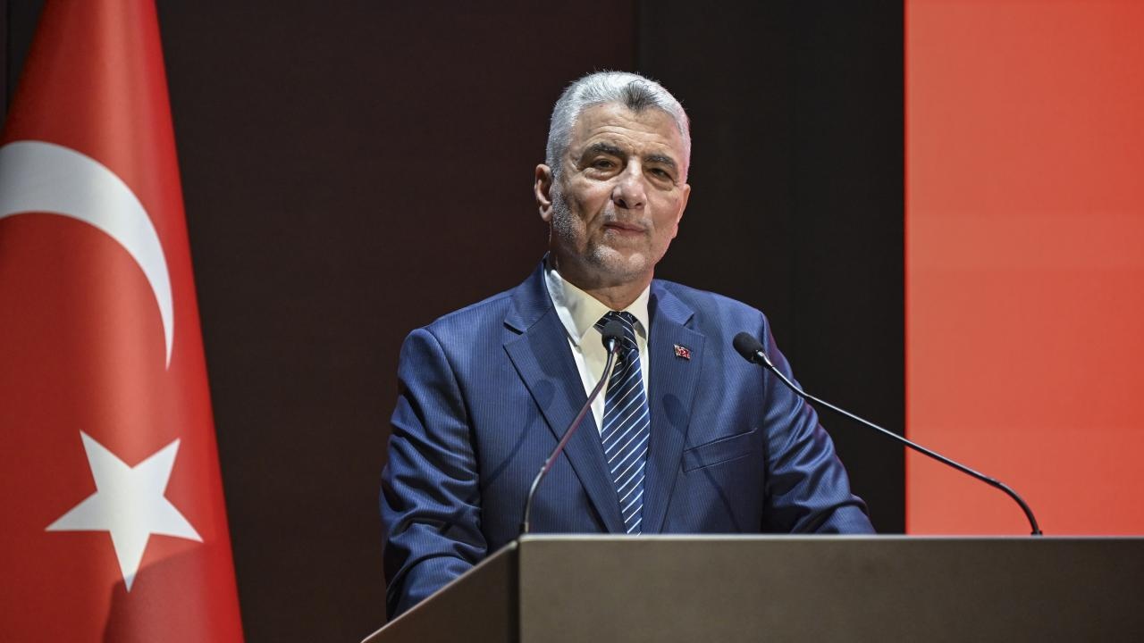 Türkiye otomotiv üretiminde dünyada 13'üncü oldu: Bolat üretim rakamlarını paylaştı