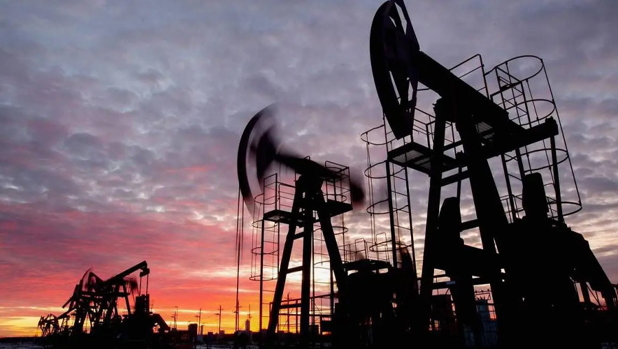 Brent 100 doların üzerinde tutundu: Petrol sevkiyatında kesinti endişesi