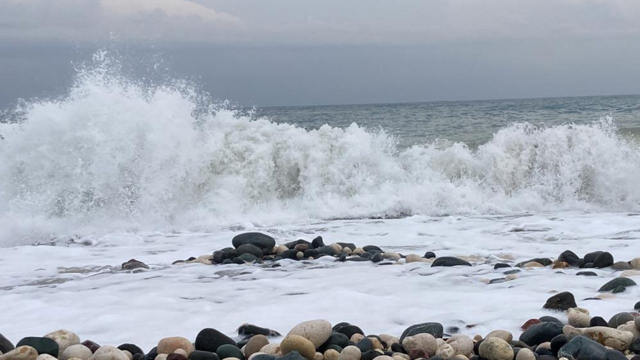 İstanbul'da 2 ilçede denize girme yasağı kararı