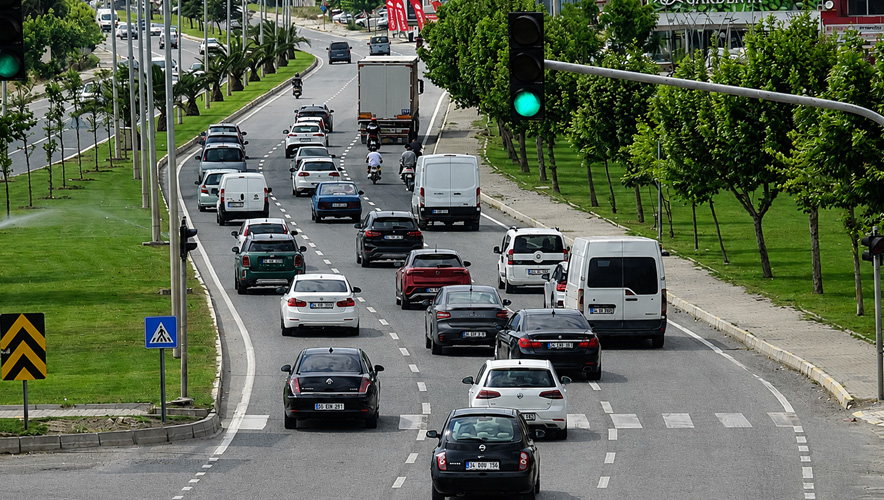 Yola çıkacaklar dikkat: Bu güzergahlarda yollar kapatıldı