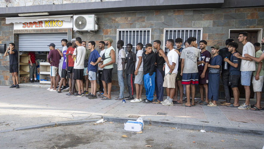 İspanya düğmeye bastı: Göçmenler tek tek iade ediliyor