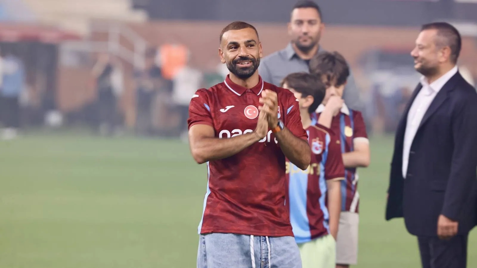Dünyanın merak ettiği soruyu BBC yanıtladı: Salah neden Trabzonspor'u seçti