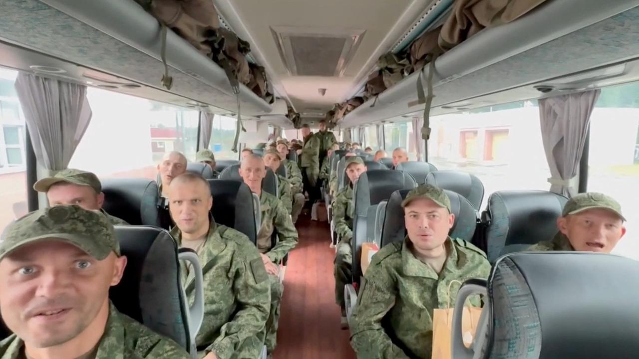 Rusya ile Ukrayna arasında esir takası: 206 asker serbest bırakıldı