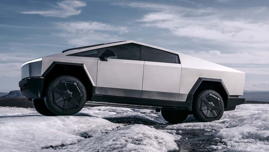 Tesla Cybertruck fiyatlarına zam yaptı: İki model 5 bin dolar arttı