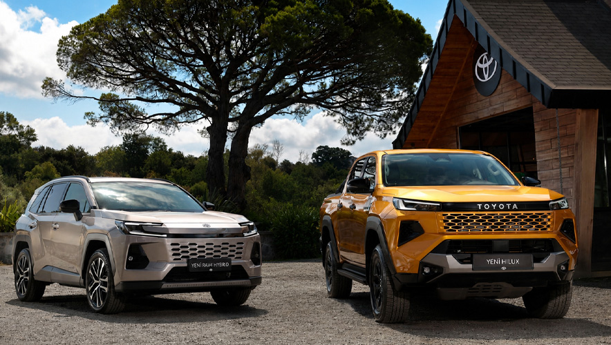 Toyota yeni Hilux ve RAV4 Hybrid’i Türkiye'de tanıttı