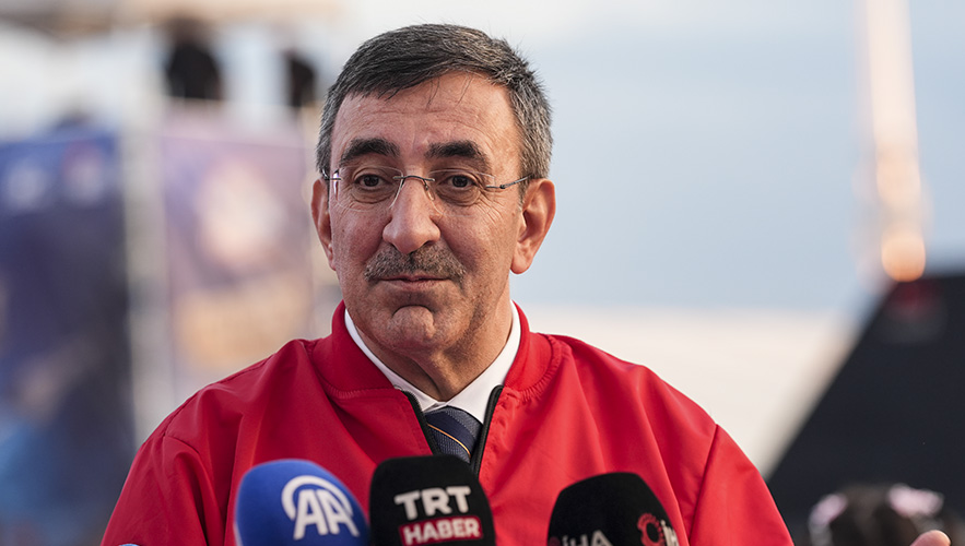 Cevdet Yılmaz'dan yeni sağlık hedefi: İlaç ve tıbbi cihazları kendimiz üreteceğiz