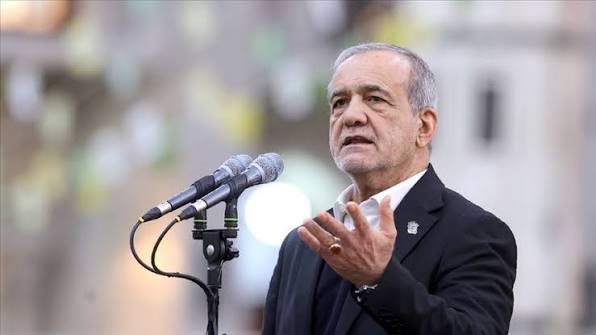 İran Cumhurbaşkanı Pezeşkiyan’dan Tahran’daki görüşmede bölgesel işbirliğine destek