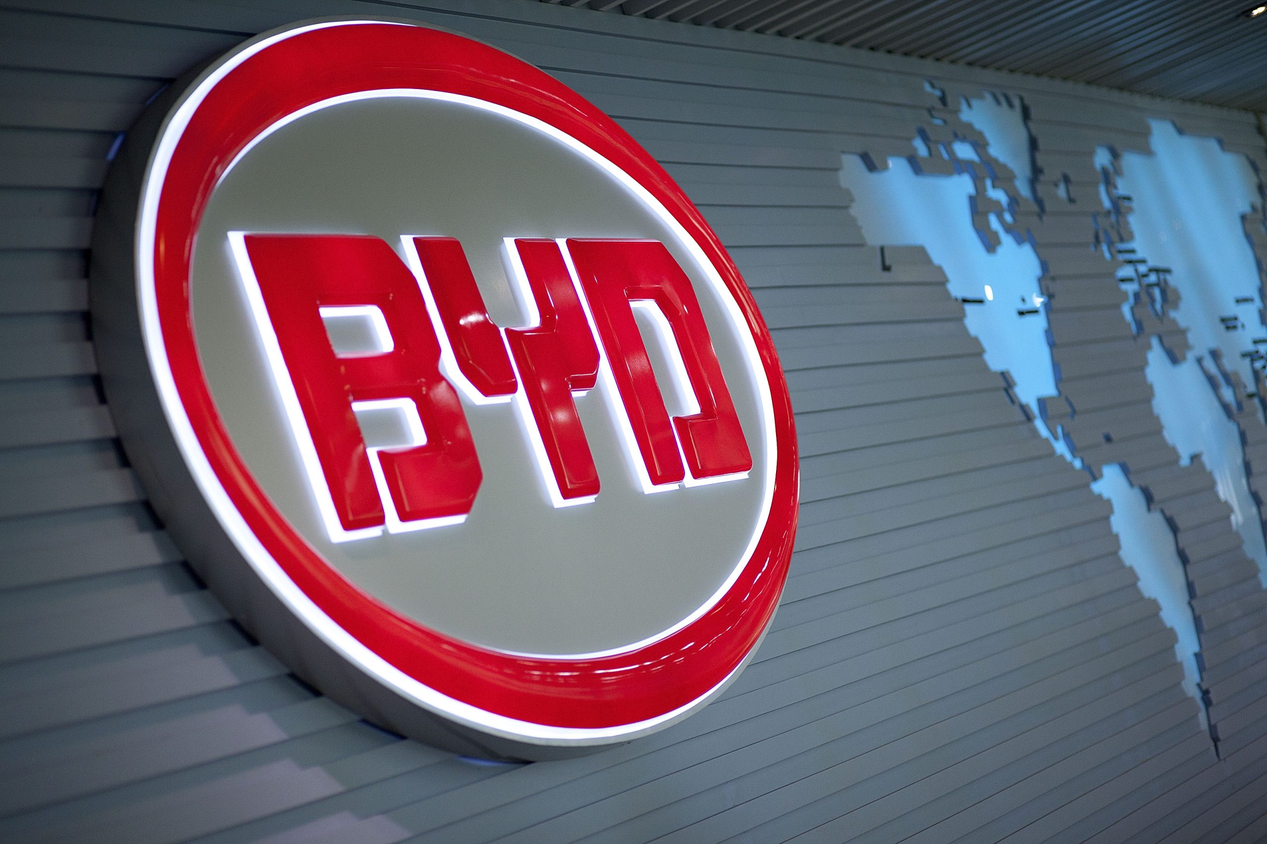 BYD, Türkiye’deki fabrika yatırımını askıya aldı