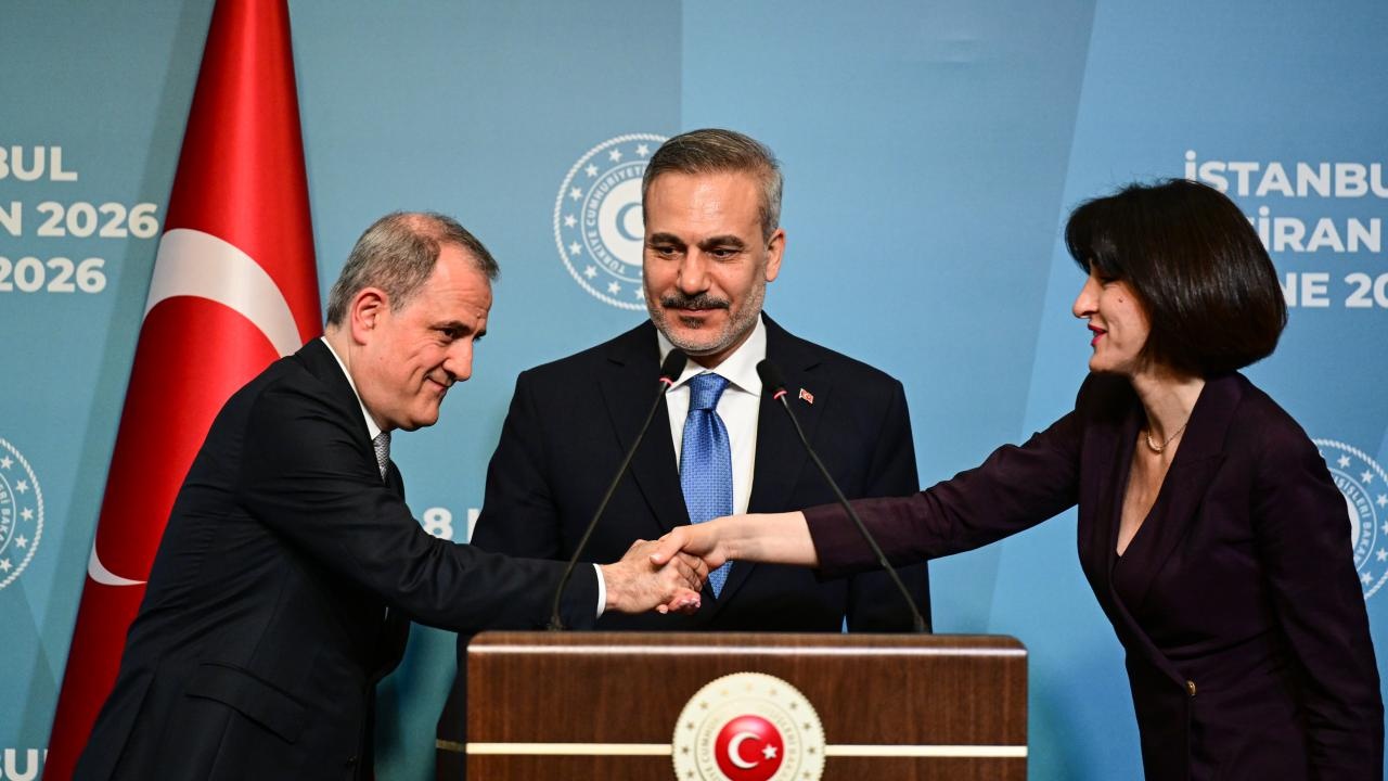 İstanbul Bildirisi’nde Türkiye, Azerbaycan ve Gürc
